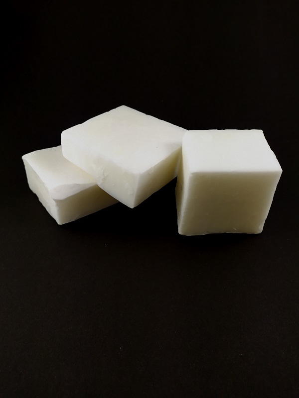 Mýdlová hmota s kozím mlékem 220 g