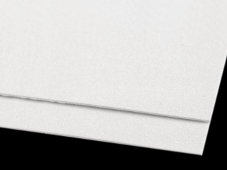 Pěnová guma Moosgummi s glitry 20x30 cm - bílá